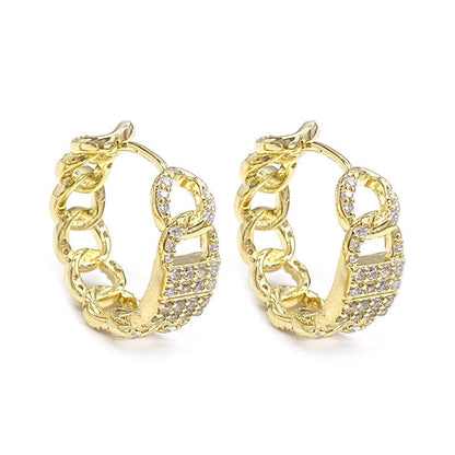 Classic Earring with Timeless Appeal