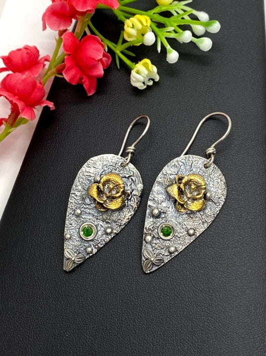 Charming Earring for Any Occasion