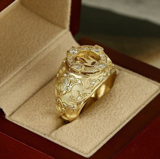 Stunning Gold Ring for Daily Wear