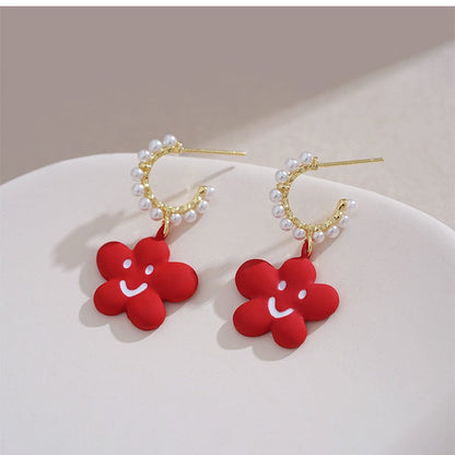 Classic Pearl Earring with Timeless Appeal
