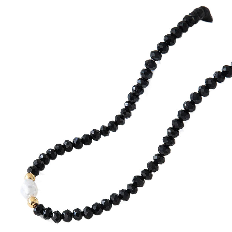 Charming Pearl Necklace for Any Occasion