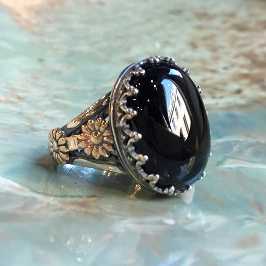 Elegant Gold Ring for Every Occasion