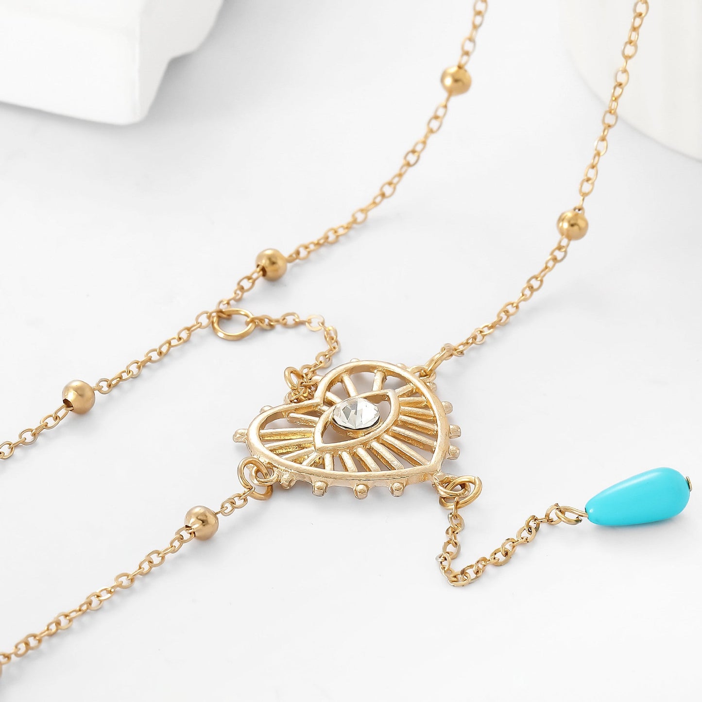 Classic Pendant with Timeless Appeal