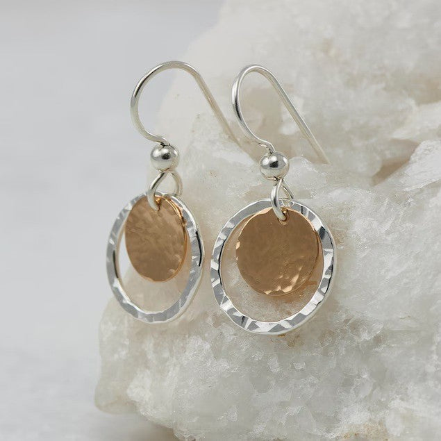 Stunning Gold Earring for Daily Wear