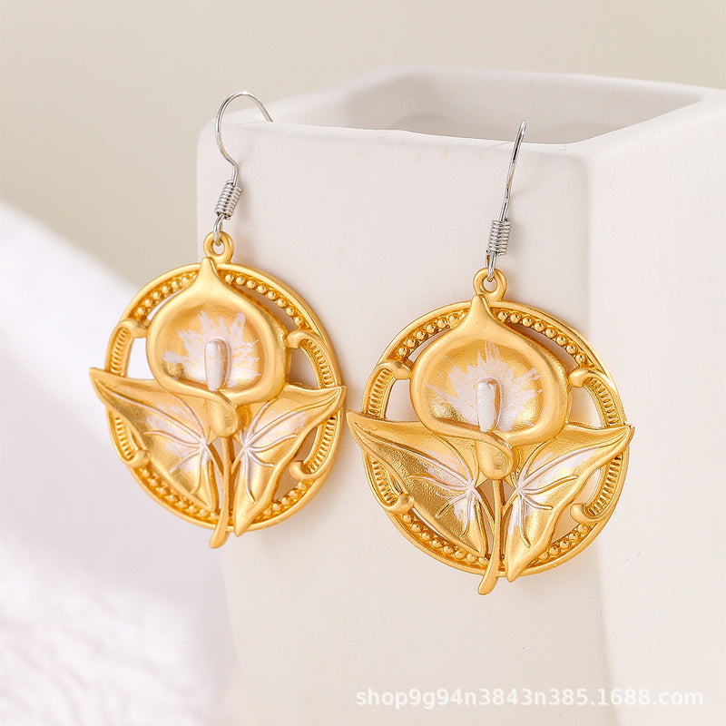 Beautiful Earring with Unique Style