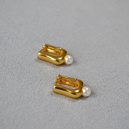 Delicate Artisan Pearl Earring