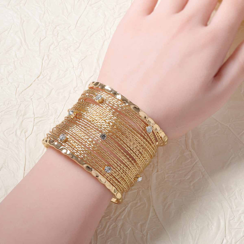 Beautiful Bracelet with Unique Style