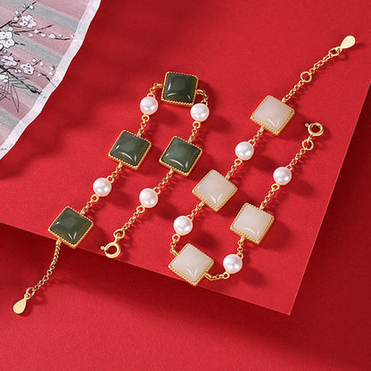Charming Gold Bracelet for Any Occasion