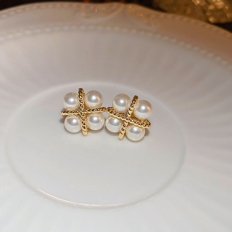 Stunning Pearl Earring for Daily Wear