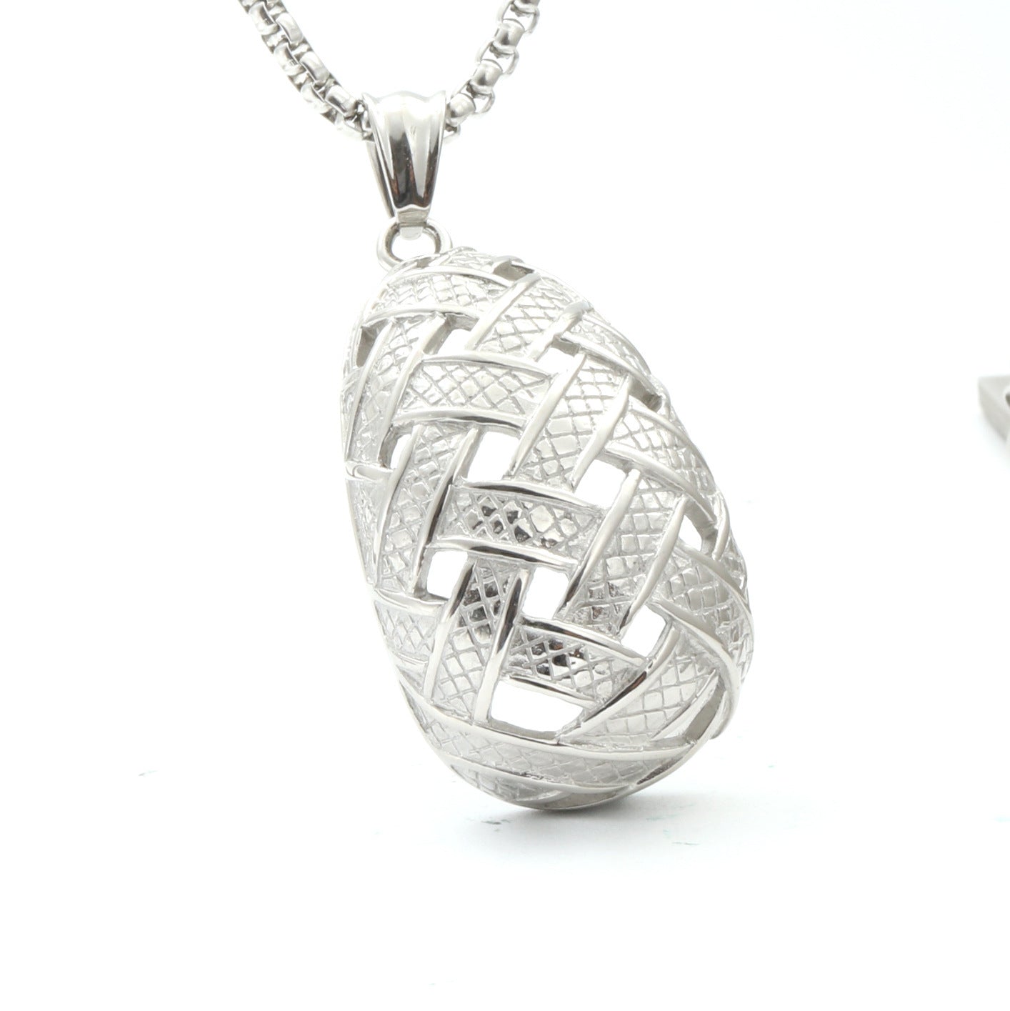 Beautiful Necklace with Unique Style