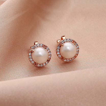 Charming Pearl Earring for Any Occasion