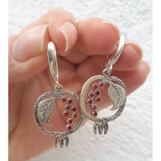Beautiful Silver Earring with Unique Style