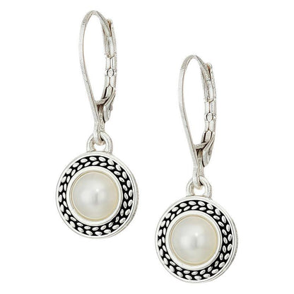 Elegant Pearl Earring for Every Occasion