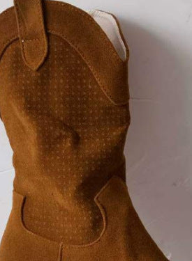 Graceful Orthopedic Boots for Modern Look