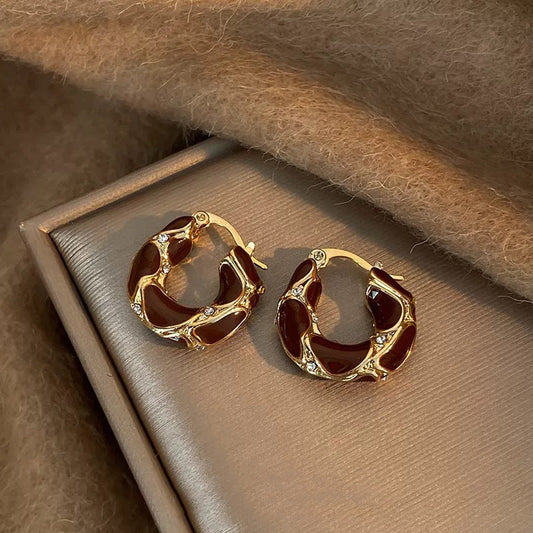 Romantic Earring for Special Moments