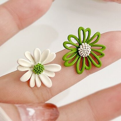 Beautiful Earring with Unique Style