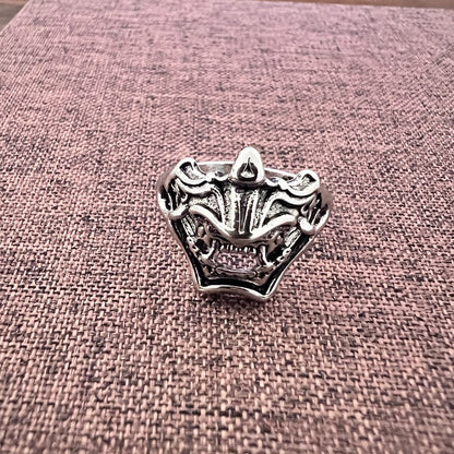 Charming Ring for Any Occasion