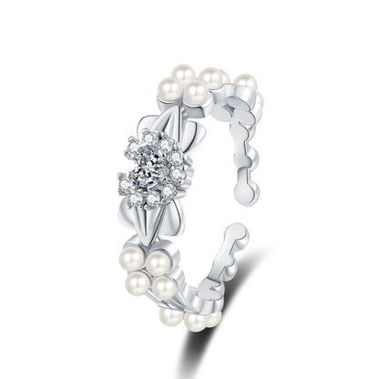 Beautiful Pearl Ring with Unique Style