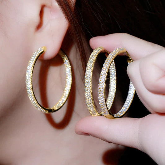 Classic Earring with Timeless Appeal