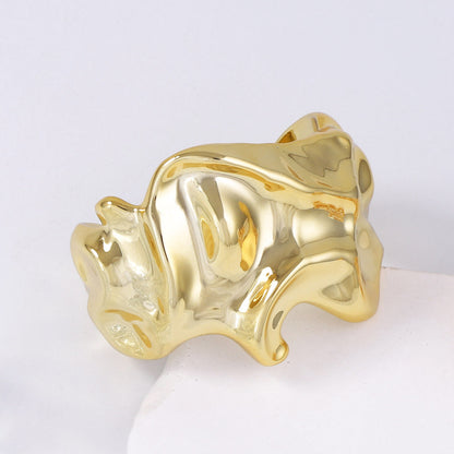 Beautiful Bracelet with Unique Style