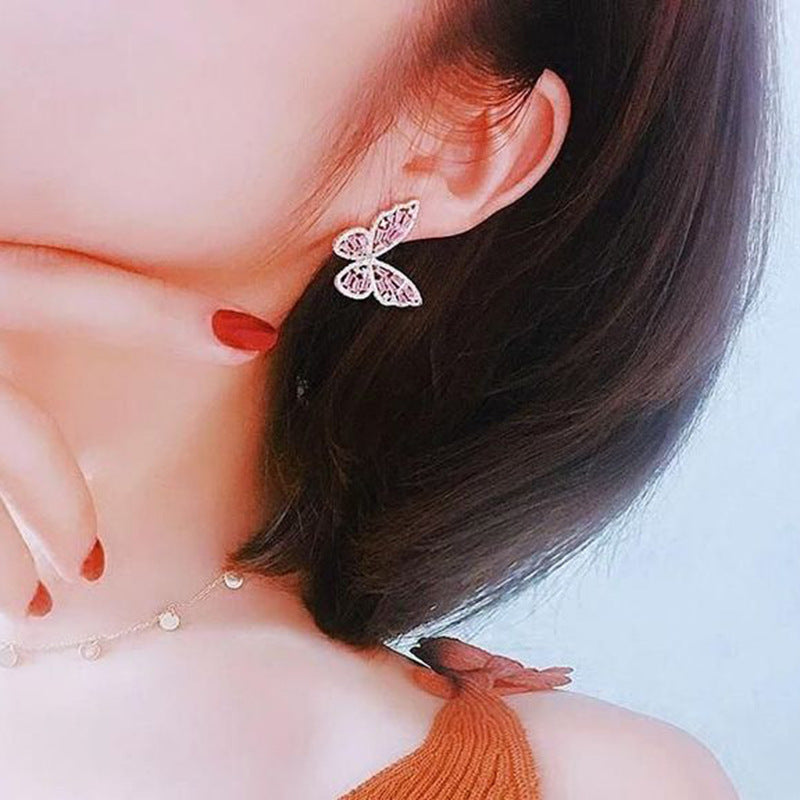 Elegant Silver Earring for Every Occasion