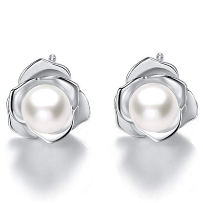 Beautiful Pearl Set with Unique Style