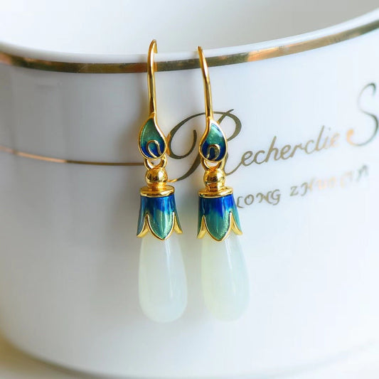Classic Silver Earring with Timeless Appeal