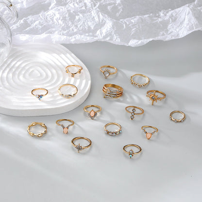 Beautiful Gold Set with Unique Style