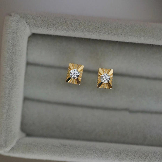 Romantic Earring for Special Moments