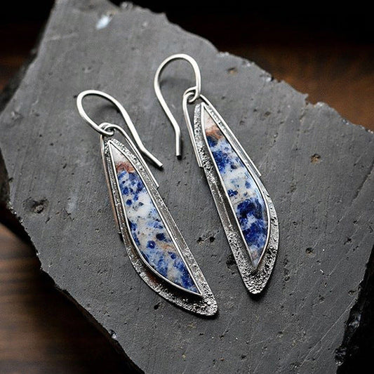 Romantic Gold Earring for Special Moments