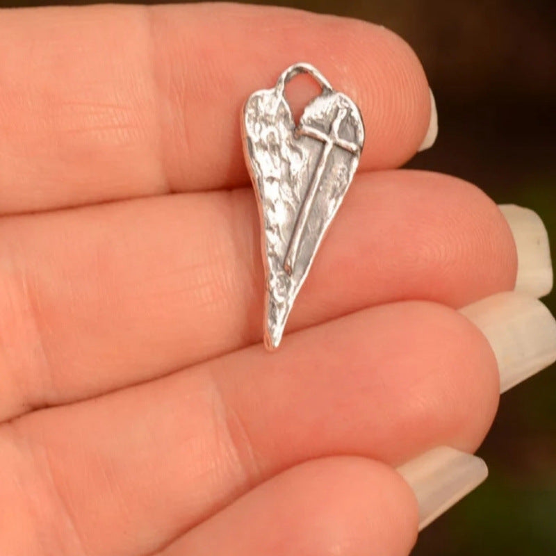 Charming Silver Necklace for Any Occasion