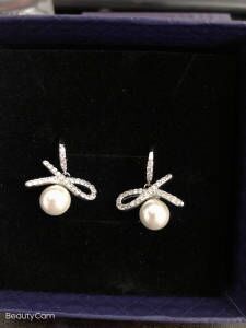 Romantic Pearl Earring for Special Moments