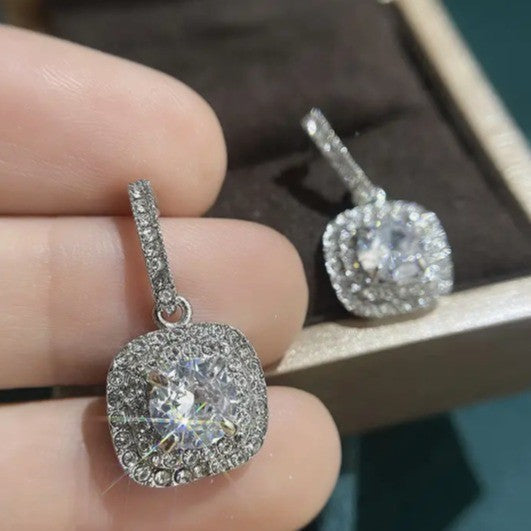 Vintage Handmade Earring