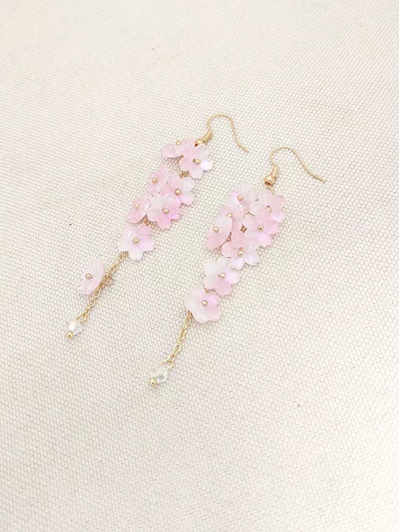 Stunning Pearl Earring for Daily Wear