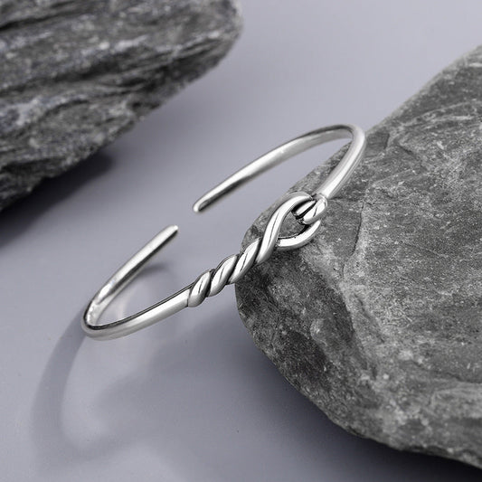 Classic Bracelet with Timeless Appeal