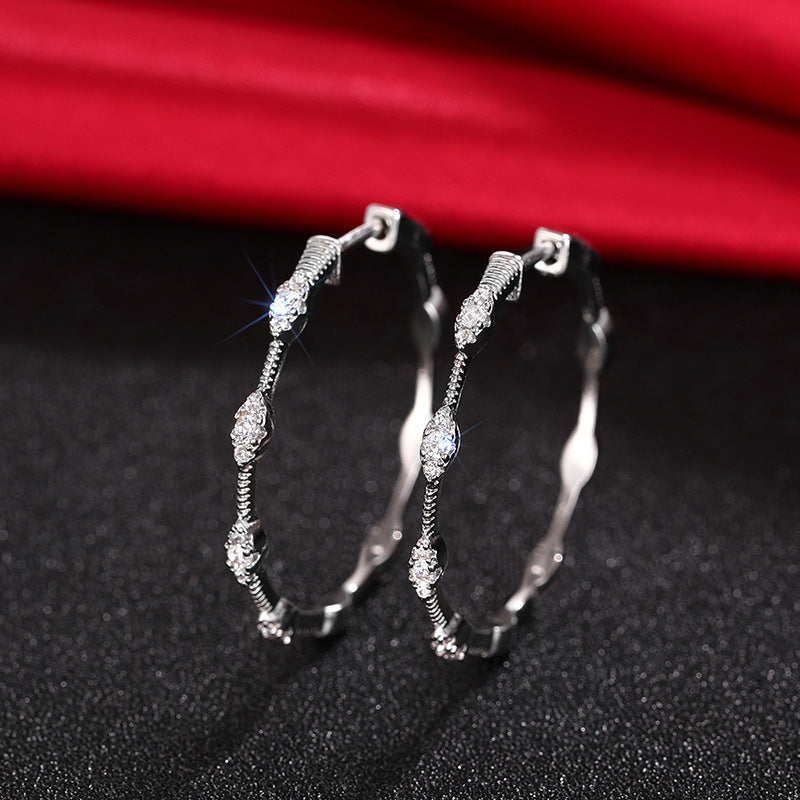 Beautiful Earring with Unique Style