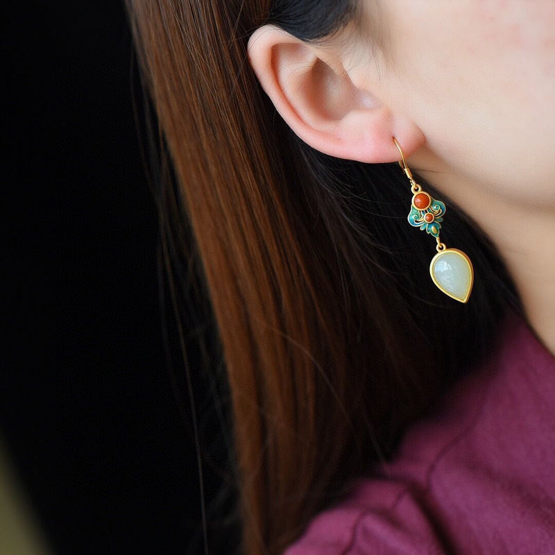 Stunning Pearl Earring for Daily Wear