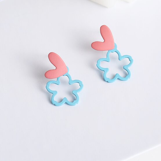Stunning Earring for Daily Wear