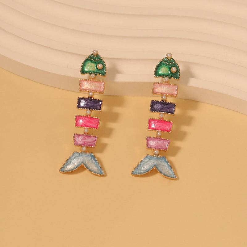 Beautiful Pearl Earring with Unique Style