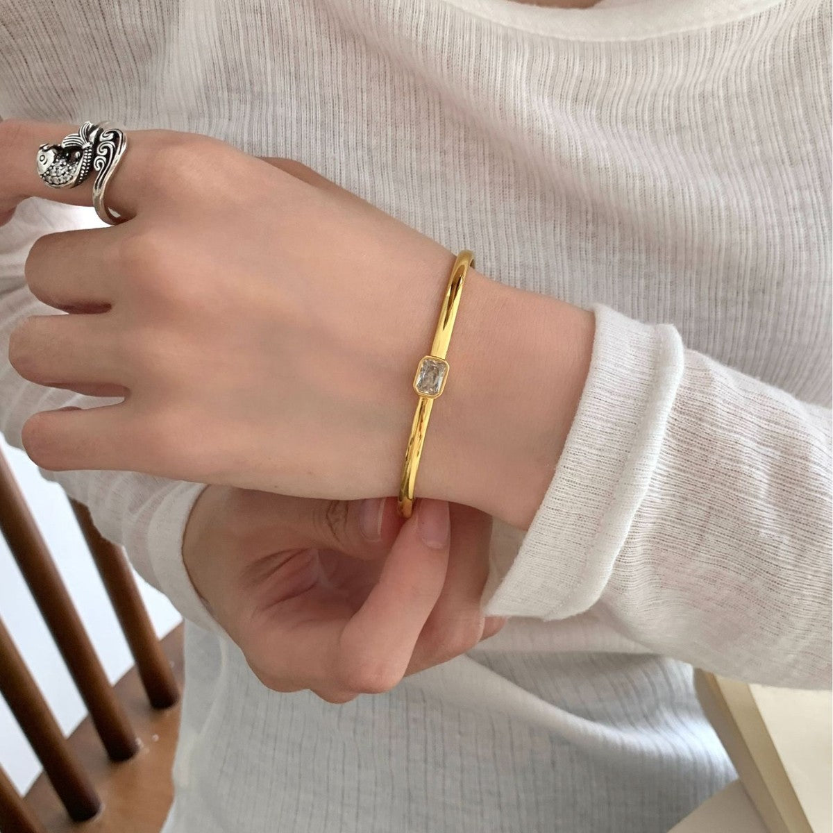 Romantic Bracelet for Special Moments