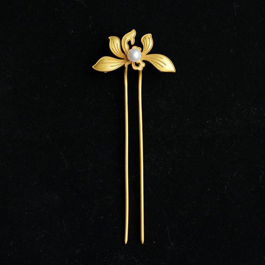 Delicate Artisan Gold Piece