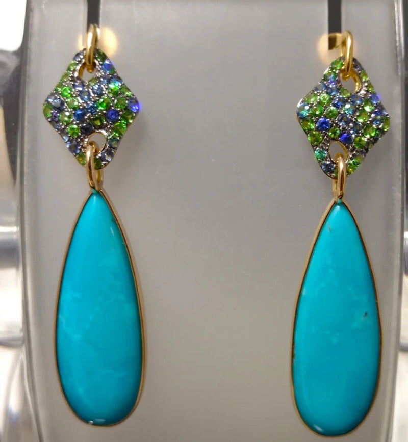 Classic Earring with Timeless Appeal