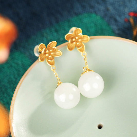 Elegant Gold Earring for Every Occasion