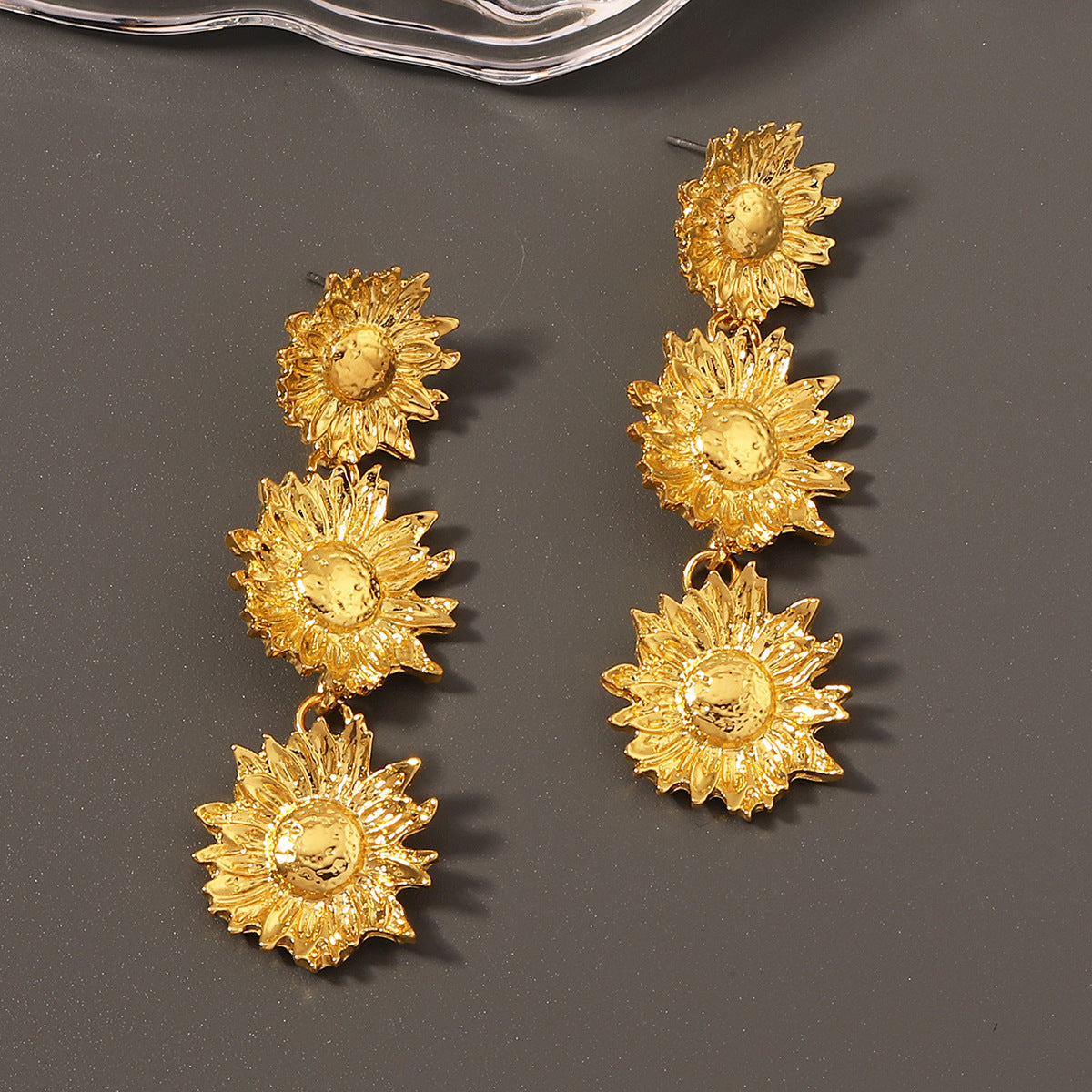Classic Earring with Timeless Appeal