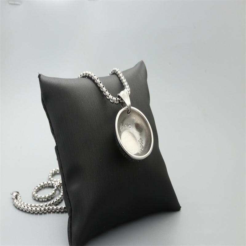 Classic Necklace with Timeless Appeal