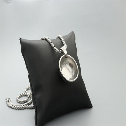 Classic Necklace with Timeless Appeal