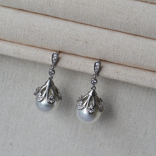 Elegant Silver Earring for Every Occasion