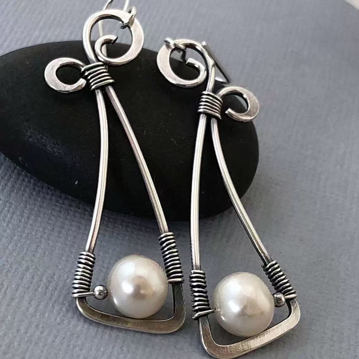 Vintage Handmade Pearl Earring