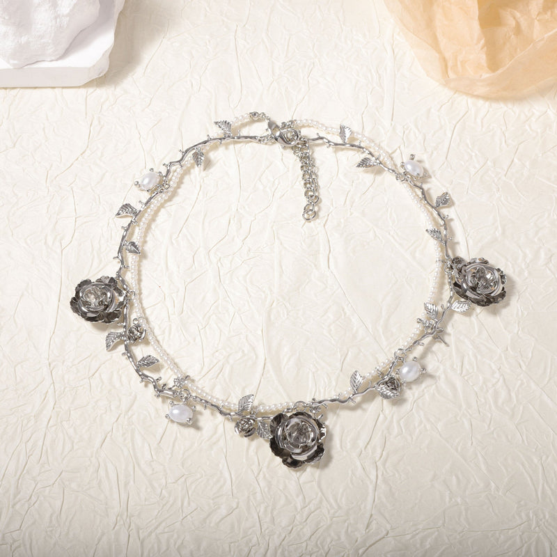 Beautiful Pearl Chain with Unique Style