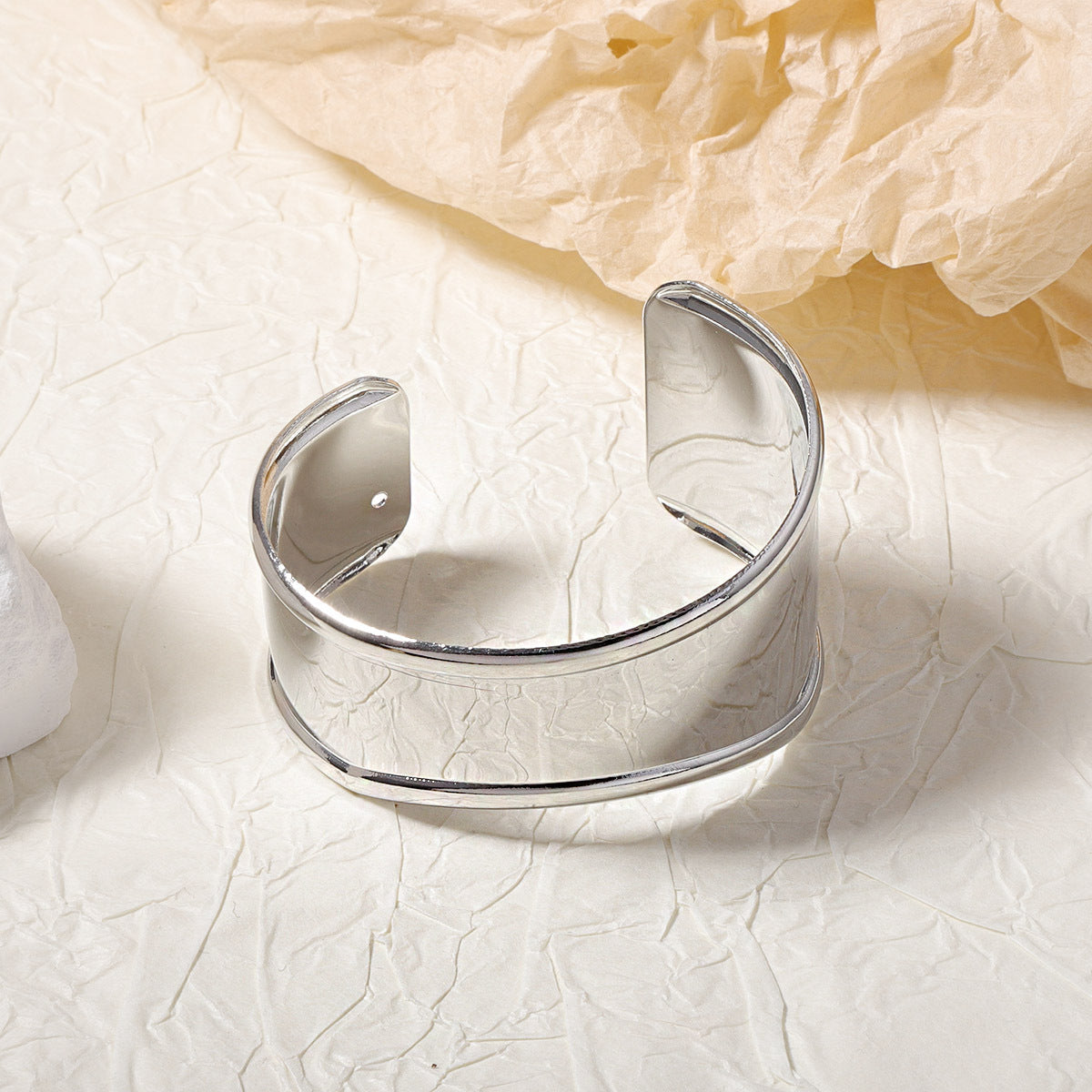 Charming Bracelet for Any Occasion